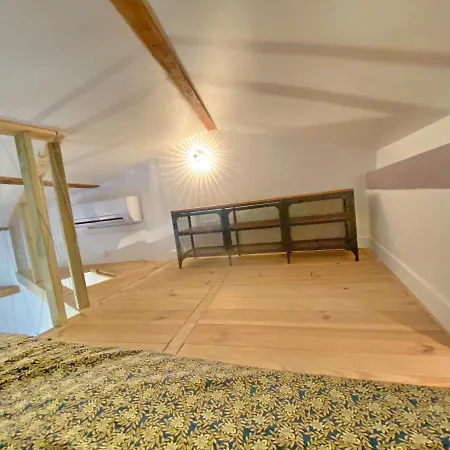 Atypique 1827 Apartamento